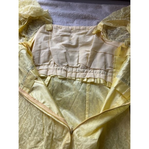 VTG 1960's-70's Sz.Small/XS handmade Empire waist lace maxi dress Yellow Puff sl - Picture 9 of 11